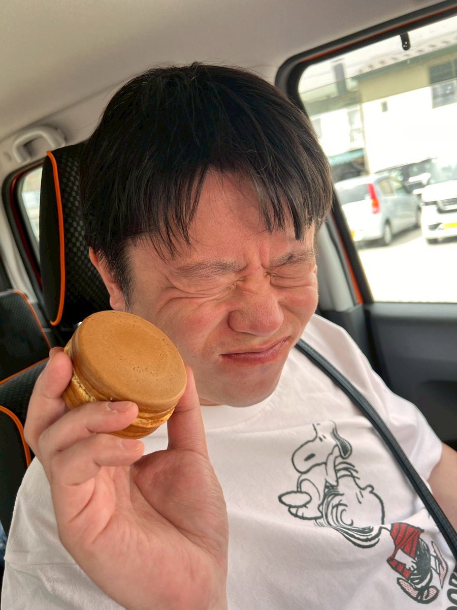 savant2002's tweet photo. もう1週間前になるけど、初帯広行きました。
豚丼
インディアンカレー🍛
おやき
三方六

写真には入りきらないが、食べ物がうますぎた。 https://t.co/kxfoXRwAVG