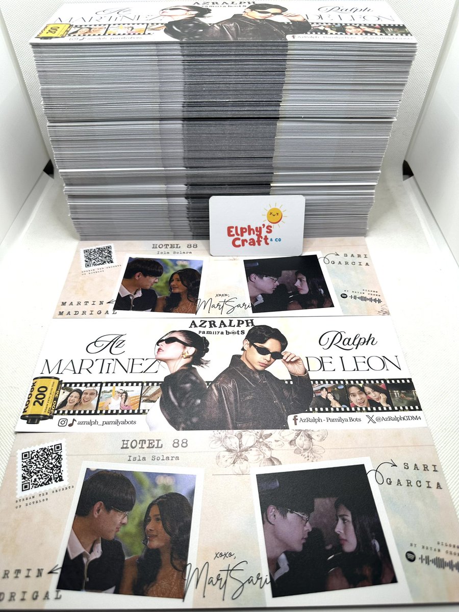 elphys_craft_co's tweet photo. ☀️ 300 pcs Hand Banner

TYSM @AzRalphGDM4 🥹🫶🏻

#ElphysCrafted
#SecretOfRazzlesHotelRevealed

-`♡´- wts lfb print fan support cse sublimation art print stickers photocard hand banner concert fanmeet martsari azralph https://t.co/rGU9FHMwoX