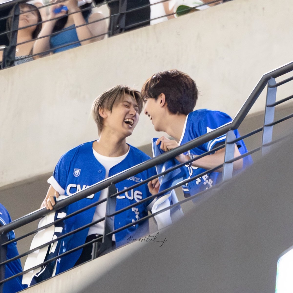 mental__j's tweet photo. 2026.05.31
中華職棒 主場例行賽｜台北大巨蛋TAIPEI DOME
中信兄弟 vs 富邦悍將｜G!POP 流行音樂節

#CNBLUE #씨엔블루 #이정신 #강민혁 @MR_KANGGUN https://t.co/dZI4P8cWKd
