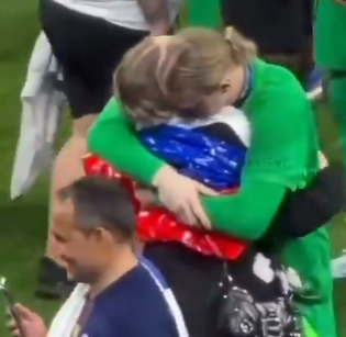 The Touchline | 𝐓 tweet media