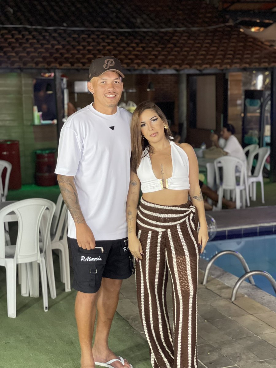 napaulaa89's tweet photo. Eu acho que já te amava em outras vidas. ❤️ https://t.co/mfQSQ5SWYx