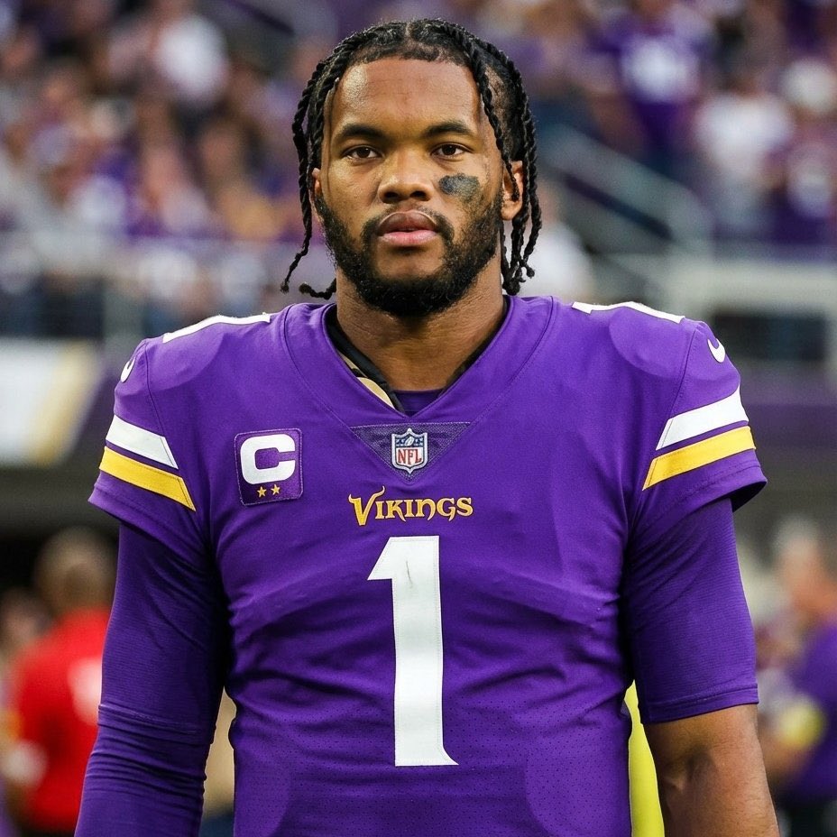 NFLARAB's tweet photo. كايلر موراي سيكون هو الQB1 للفايكينجز الموسم القادم

الفارق بينه وبين مكارثي واضح https://t.co/cIpps22AGS