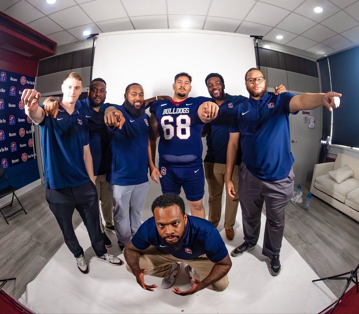 RudyMontalvan's tweet photo. Had an amazing official visit at @SCState_Fb! Thank you @coachberry77, @Coach_JO_, and the entire coaching staff for the warm welcome, great conversations, and showing me what this program is all about. Truly first-class! Appreciate y’all! ♥️💙 #GoBulldogs #SCState https://t.co/ueplswn1RQ