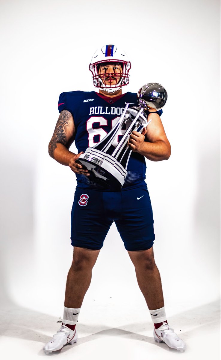 RudyMontalvan's tweet photo. Had an amazing official visit at @SCState_Fb! Thank you @coachberry77, @Coach_JO_, and the entire coaching staff for the warm welcome, great conversations, and showing me what this program is all about. Truly first-class! Appreciate y’all! ♥️💙 #GoBulldogs #SCState https://t.co/ueplswn1RQ