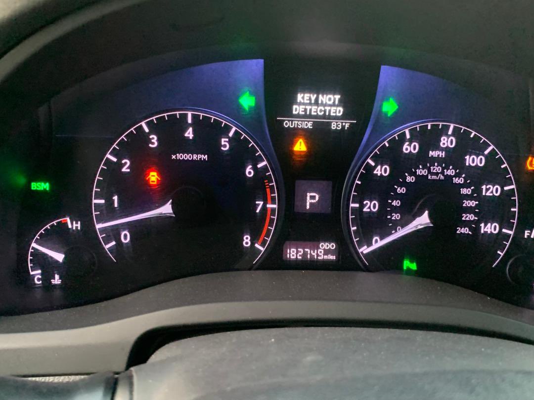 wave_autos's tweet photo. Neatly Registered Lexus RX350 2013
🇳🇬 Sharp, Clean and Well Maintained
💺 Premium Leather Interior
🚘 Smooth Ride | Strong Engine | Ice-Cold AC
📍 Ready for Inspection and Immediate Delivery
💰 ₦17m

Call and WhatsApp: 08065374204 https://t.co/ZTCHHQfoin