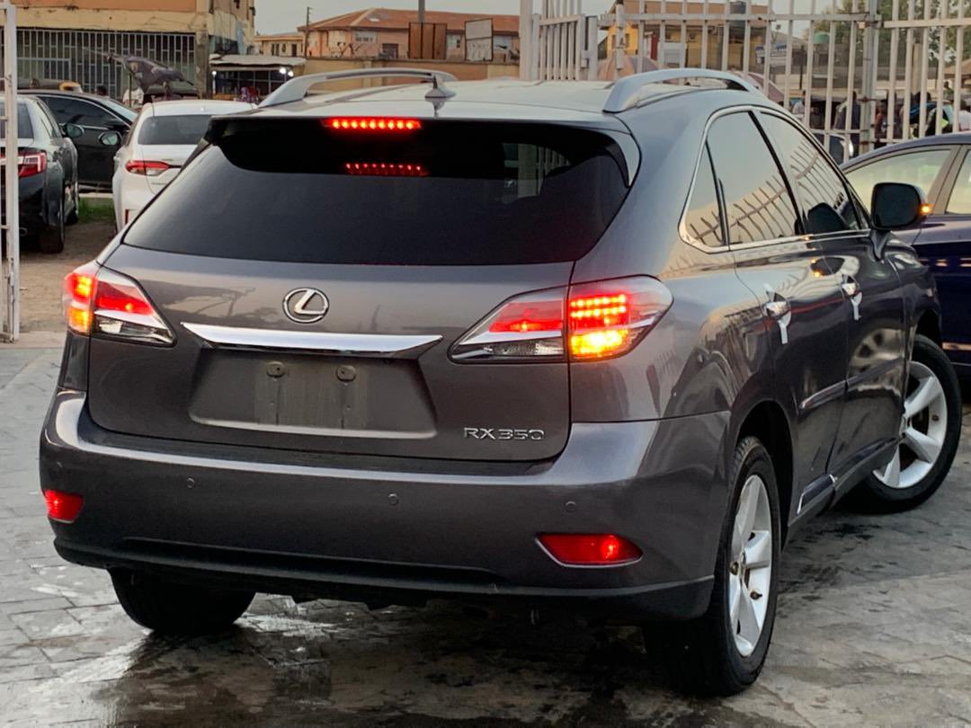 wave_autos's tweet photo. Neatly Registered Lexus RX350 2013
🇳🇬 Sharp, Clean and Well Maintained
💺 Premium Leather Interior
🚘 Smooth Ride | Strong Engine | Ice-Cold AC
📍 Ready for Inspection and Immediate Delivery
💰 ₦17m

Call and WhatsApp: 08065374204 https://t.co/ZTCHHQfoin