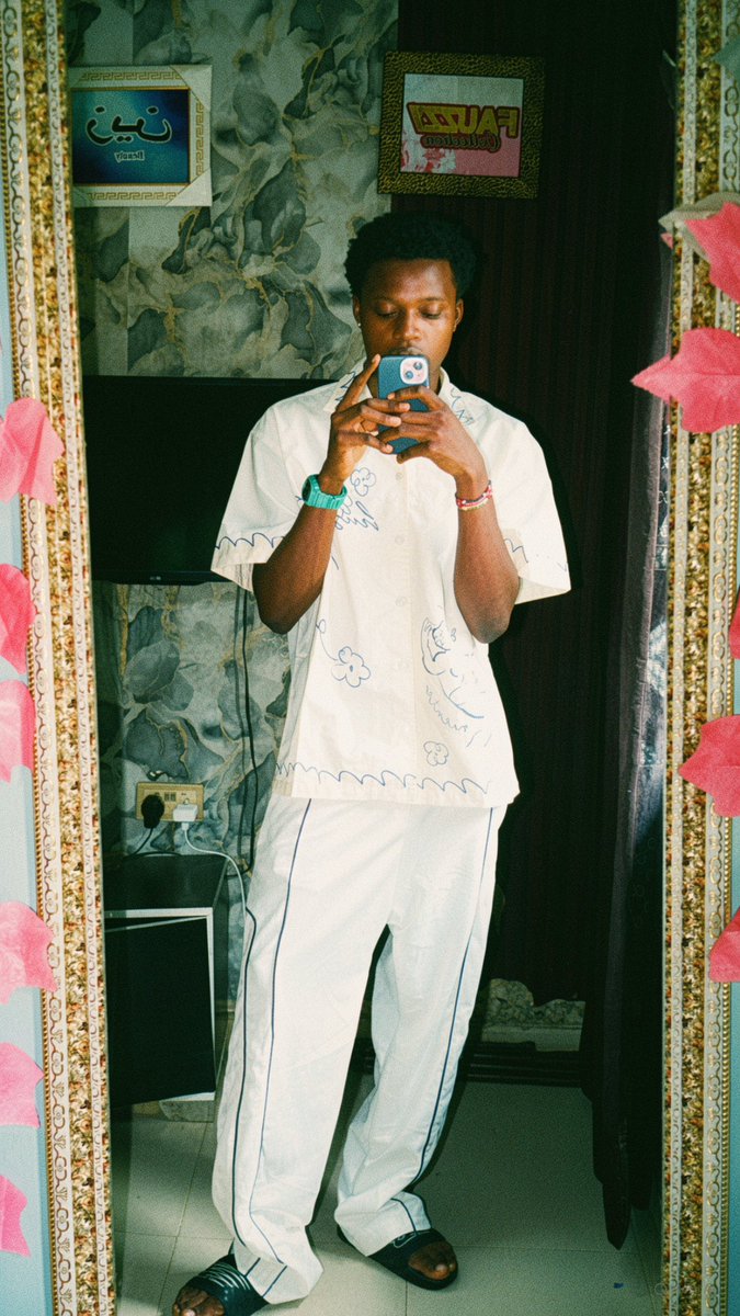 Bluza_'s tweet photo. @socetyhatesjay Randoms 🙄 https://t.co/Qx4vVEBYZn