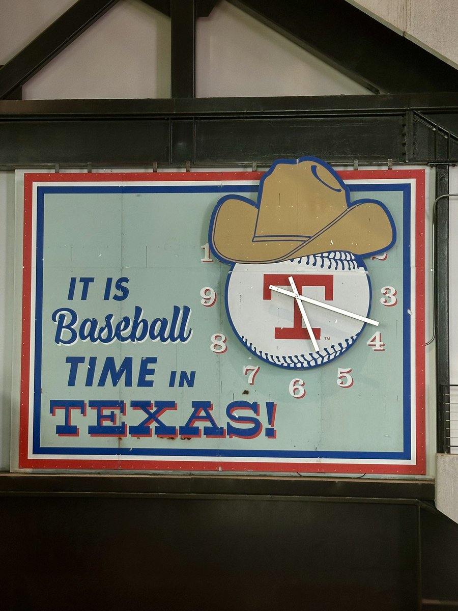 yesseniapm_'s tweet photo. Yeehaw 🤠 ⚾️ https://t.co/20ldtjPr7R