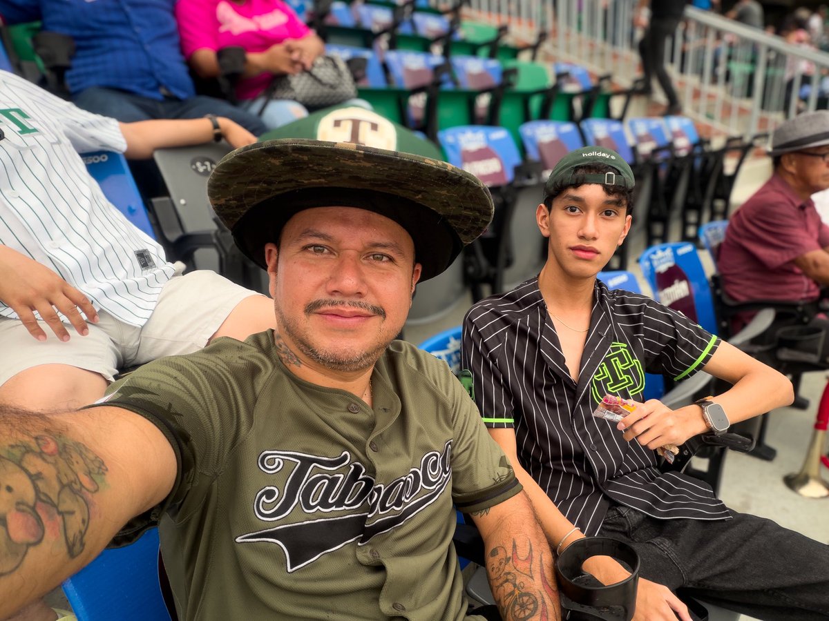 alfredogomezmx's tweet photo. Vamos Olmecas a barrer la serie https://t.co/EFxja4vecN