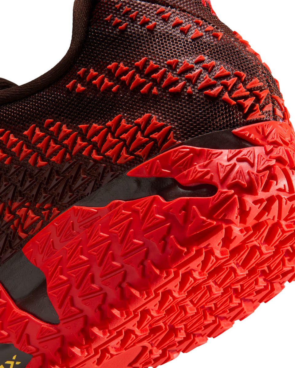 #SneakerScouts tweet media