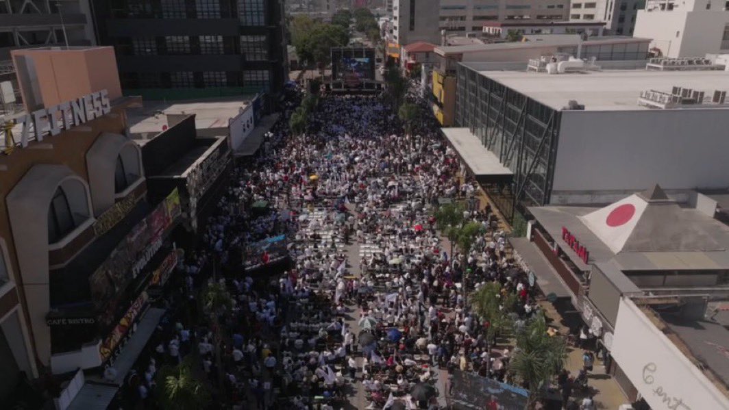 epigmenioibarra's tweet photo. #ClaudiaDaResultados

Colima
Campeche
Baja California
Michoacán 

Mostraron también su decisión de defender la soberanía y la Transformación pacífica, democrática, radical y en libertad de México. https://t.co/aoxN9J199H