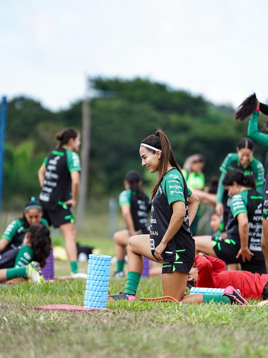 HugoMoldiz's tweet photo. La experiencia, talento y fuerza de Cielo Veizaga será fundamental para que Bolivia le gane al Paraguay el viernes 5 de junio en Santa Cruz. Vamos Cielo! Vamos Bolivia https://t.co/fgaW5rfv3C