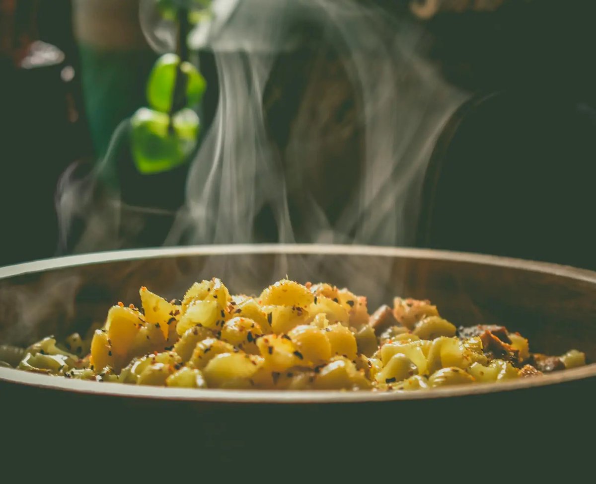 embraceunseen's tweet photo. Why Some Food Feels Safe and Others Don’t (A Neurodivergent Perspective on Eating) https://t.co/HvF63HEHCH via @embraceunseen #SensoryIssues #Neurodivergent #SafeFoods #ComfortFood #FoodSensitivity #Autism #ADHD #SensoryFriendly #MentalHealthBlog #Food #Blog #EmbraceTheUnseen https://t.co/8u0VpUPoKP