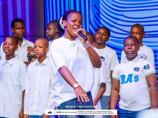 WordBaseHQ's tweet photo. An awesome time in His presence ❤️‍🩹
#childrensday #wordbasehq #worship #sundayservice #foryou https://t.co/84ra39jaGQ