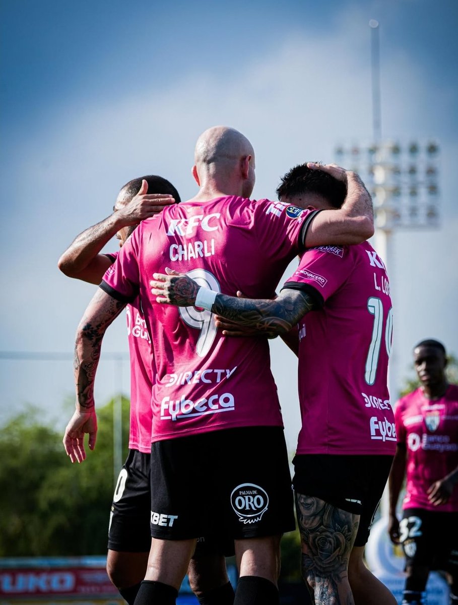SomosIDV's tweet photo. ¡¡Un paso más!! 🤩💪🏻💙🖤💙

@IDV_EC se llevó un gran triunfo, por 4 goles a 2, ante Gye City en esta fecha #16 de la primera etapa de #LigaPro.
La próxima jornada, IDV recibirá a Manta FC.

¡¡Con humildad, sacrificio y factor H vamos con todo y por todo, campeón!! 💪🏻💙🖤💙🇪🇨 https://t.co/LSqTQxY3K0