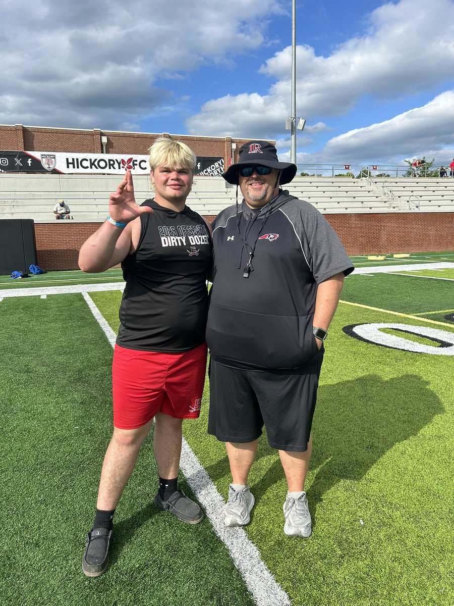 ColbyPack2027's tweet photo. Good day competing at @LRBearsFootball! I appreciate the work today at camp, and the time working with the coaches! Looking forward to visiting again soon
@CoachJLord1 @Jhilly79 @coachSocha @Coach__Russ 
@Cavalier_FB @ERHS_Sports @ER_FBRecruiting https://t.co/idj3oEfKpp