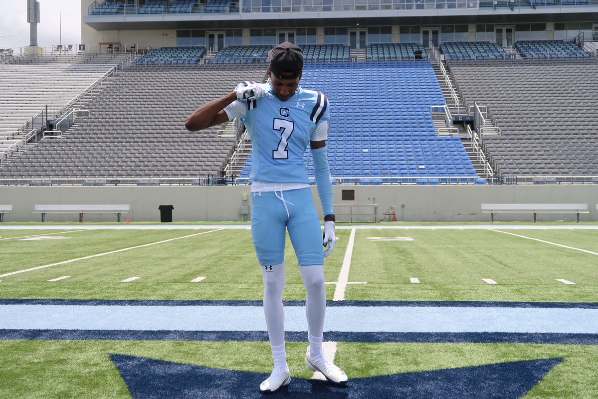 TheCFBNation's tweet photo. DB DK McGruder Has Announced His Commitment To The Citadel

McGruder Has Played At Tulane &amp; Mississippi State Over The Past 2 Seasons

#GoCFB #CollegeFootball #FireThoseCannons @Iamm_dk7 https://t.co/LAdPJFP2hv