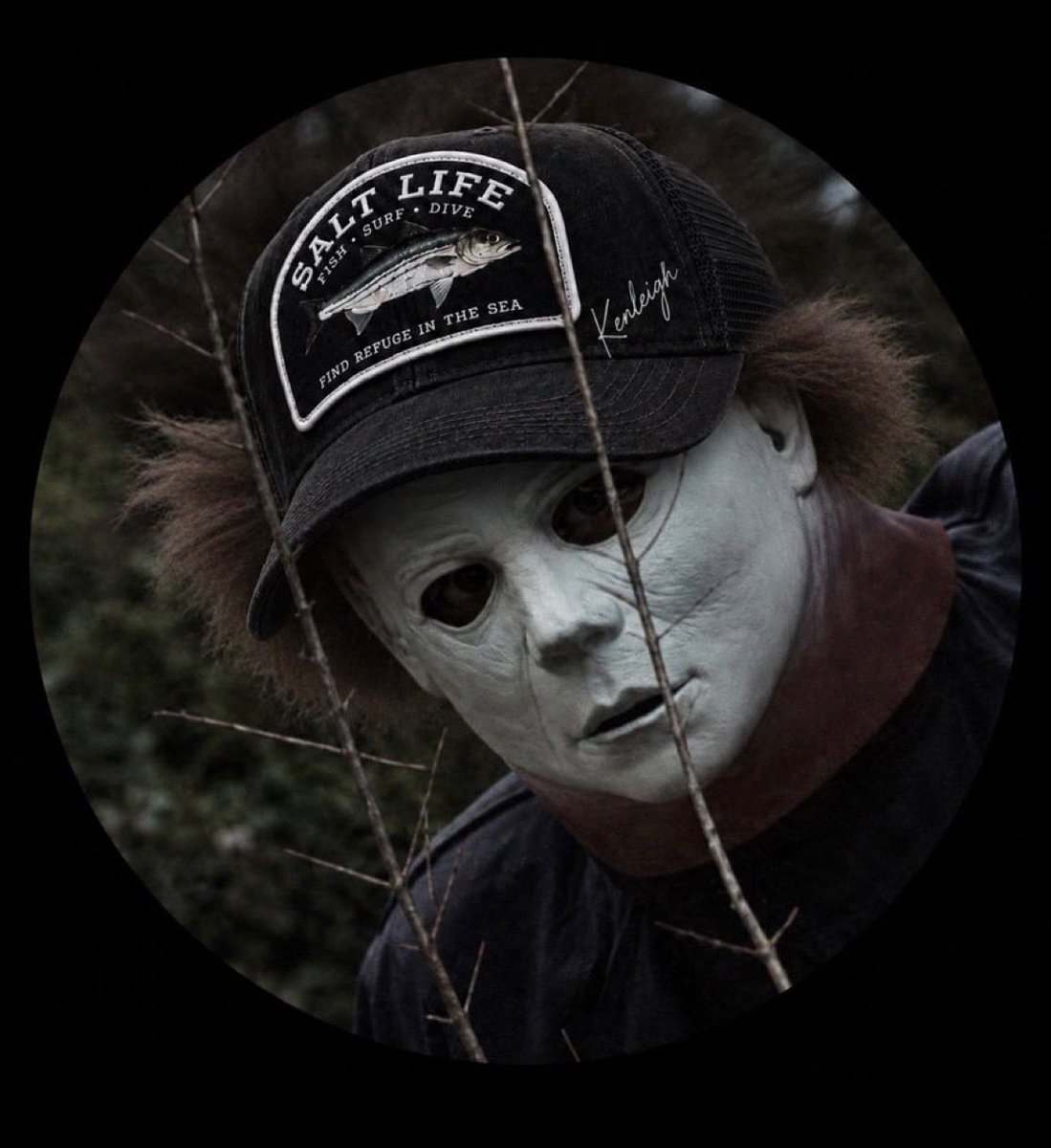 Pattywthapermit's tweet photo. @LaColombiana666 I love my new stinky hat https://t.co/V9v0th2cC7