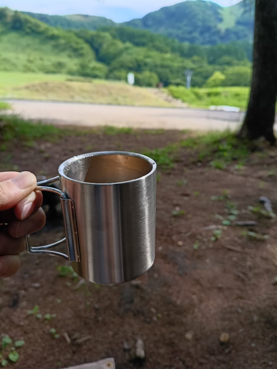 flightlessrider's tweet photo. いつものようにホットサンド&amp;外コーヒー
そろそろ片付けに入ります
片付けにかなり時間かかりそう…家の荷造りすらかなりかかったのに外で荷造り&amp;テントとかしまうの大変そう https://t.co/A5CsJnDpmD