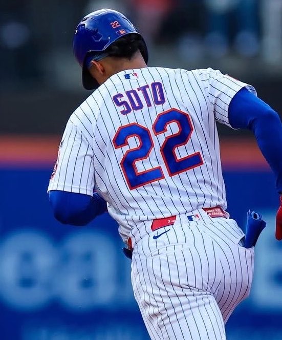 metsbatflip1's tweet photo. Juan Soto over his last 20 games:

.315 BA | 9 HR | 19 RBI | 23 H | 11 B

THE GENERATIONAL😮‍💨🔥 https://t.co/xngevQBgS0
