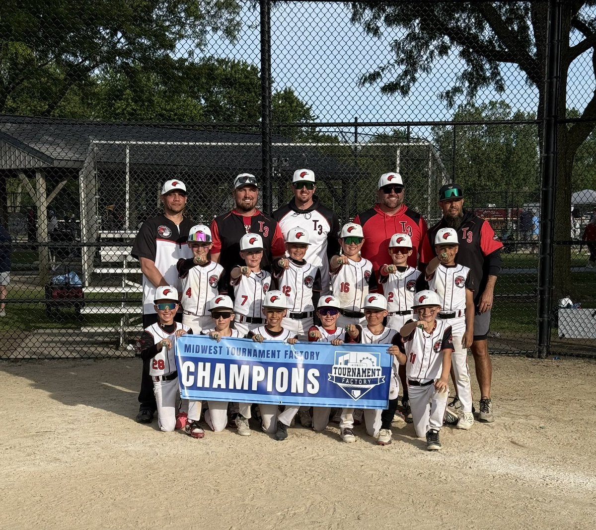T3Warhawks_Rua's tweet photo. Another long @T3_Warhawks weekend 🏆 https://t.co/gjtpgH9o0I