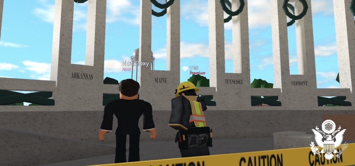 usabbloxburg's tweet photo. Today, the President, Noah Bloxy, visited the construction site of the up and coming World War II Memorial. 
He was walked around by a construction worker, and shown the many important parts of the monument.

#roblox #bloxburg #USA #USAB #politics #ropolitics #WWII #POTUS https://t.co/0emSQMkytI