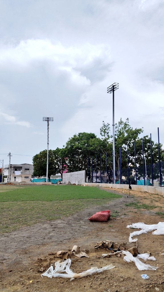 segundajugada_'s tweet photo. ‼️Imponentes...🔥⚾

⏭️Así Lucen Las Torres Donde Irán Soportadas Las Luminarias Del Nuevo Estadio "Lucho Nieto" Del Barrio La Pradera👊

✅Poco a poco el escenario está mostrando su avance, que tendrá luces Led europeas de generación modernas y amigables con el ambiente💯 https://t.co/70ipqgA7SB