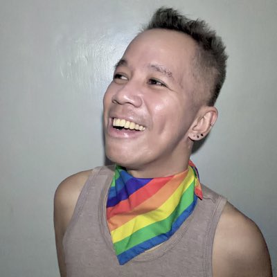 kneekeywhy's tweet photo. Drab and fab for #pridemonth2026! 🌈🏳️‍🌈❤️🧡💛💚����💜

#NewProfilePic https://t.co/YJU4nZPR3B
