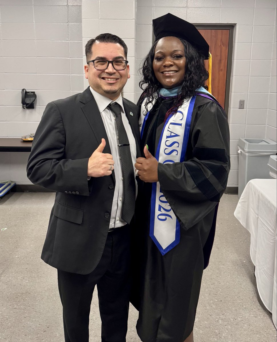 LaTracyHarris's tweet photo. 🎓 Congratulations, Dekaney HS Class of 2026! Your hard work, teamwork, and heart have brought you here. The future is yours—go shine and inspire. @SpringISD #DekaneyStrong #Graduation2026 https://t.co/1SVjkFFkje