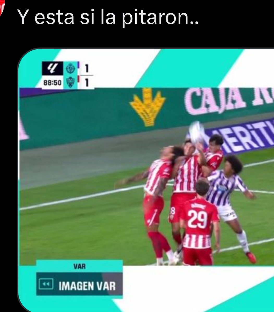 mipromos's tweet photo. @marmiyeres @ArchivoVAR @_naxotellado @CDMirandes Igual q la jugada contra el partido del Depor. Es penalti a unax q se va a puerta y tienen los huevos de decir q el portero va hacia el balón. Luego el jugador del @CDMirandes se keda kieto y salta el otro y pita penalti cuando el Var le avisa del error. Luego ésta mano no pitada https://t.co/gpd2szYd1Y