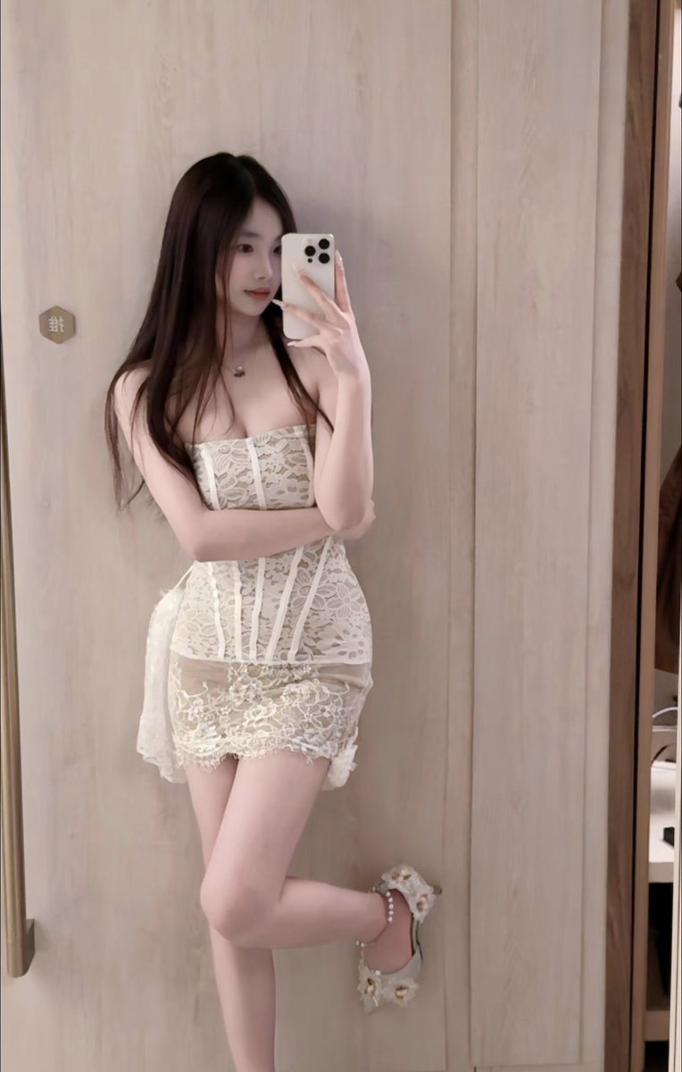 beier0708's tweet photo. 不说话 是有什么心事嘛
＃甜辣 ＃反差 ＃性感 ＃处女 ＃情趣 ��御姐 https://t.co/I1KpNlOMYh