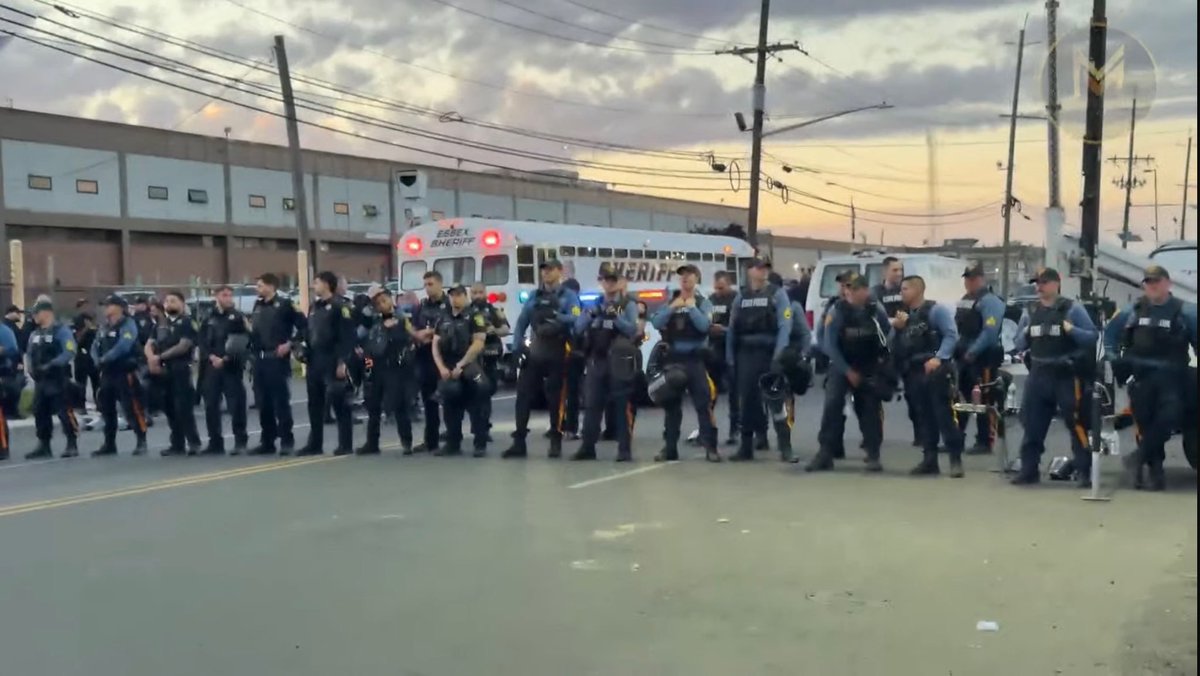 Homeland Security tweet media
