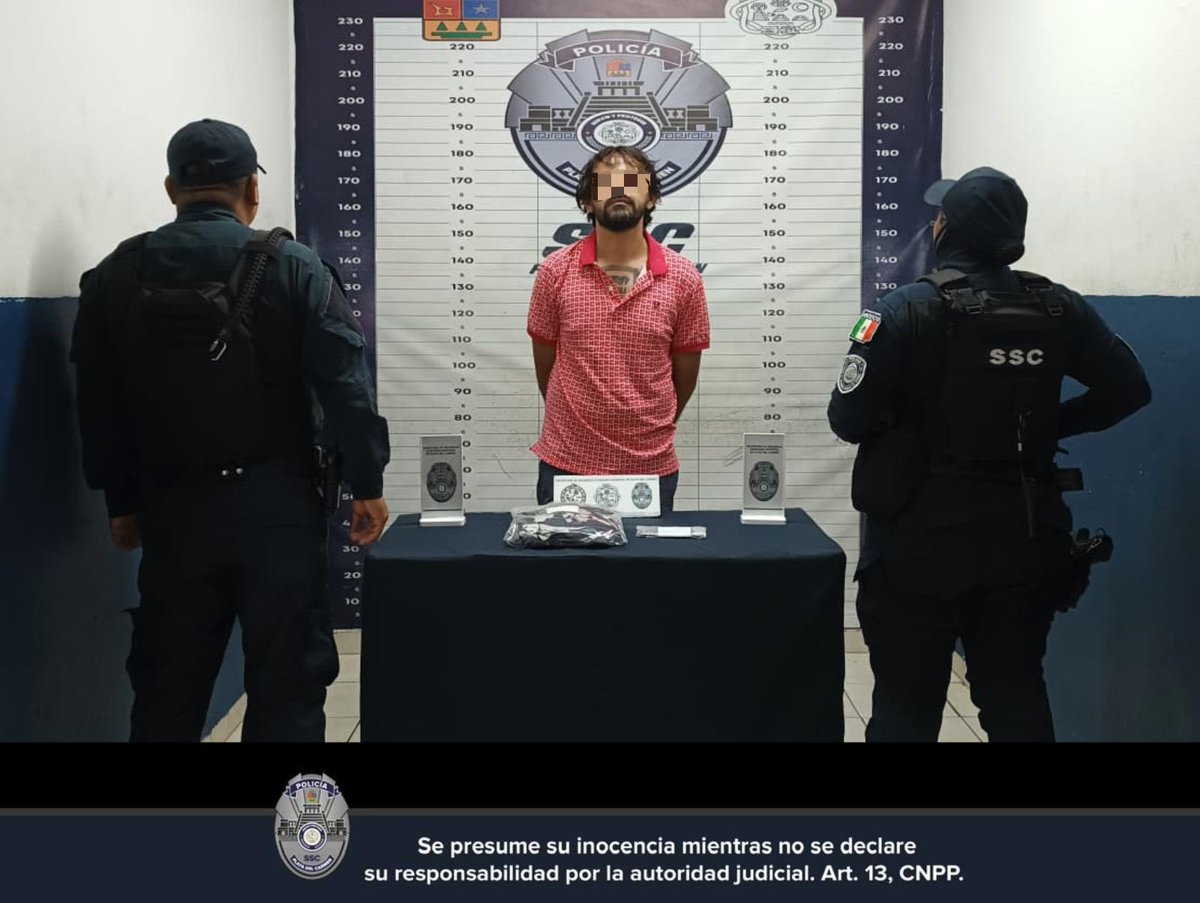 SSC_PDC's tweet photo. La Secretaría de Seguridad Ciudadana de Playa del Carmen aseguró a un hombre por probable participación en desobediencia y resistencia de particulares, durante un recorrido preventivo en la col. Ejido.

Fue puesto a disposición de la FGE para las investigaciones correspondientes. https://t.co/zfPWkIWgiK