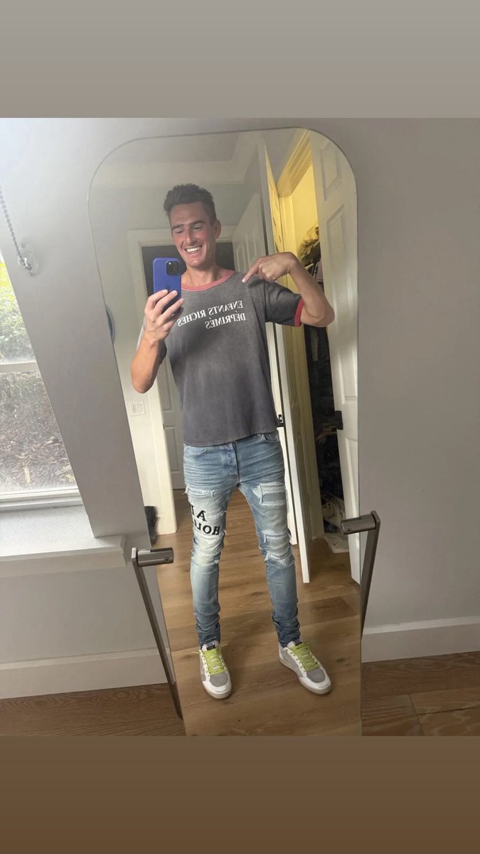 cdgaf1s's tweet photo. White niggas into archive: https://t.co/vYaK4wzx0t