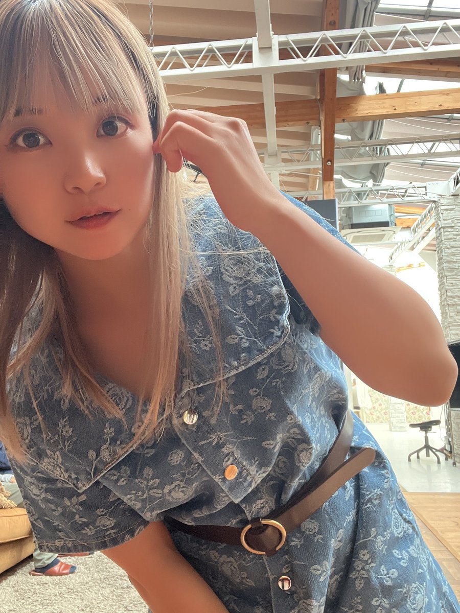 akitknn's tweet photo. おはよ♡♡
今日から6月！梅雨はいつ来るのかなぁ https://t.co/deTBu9J5cf