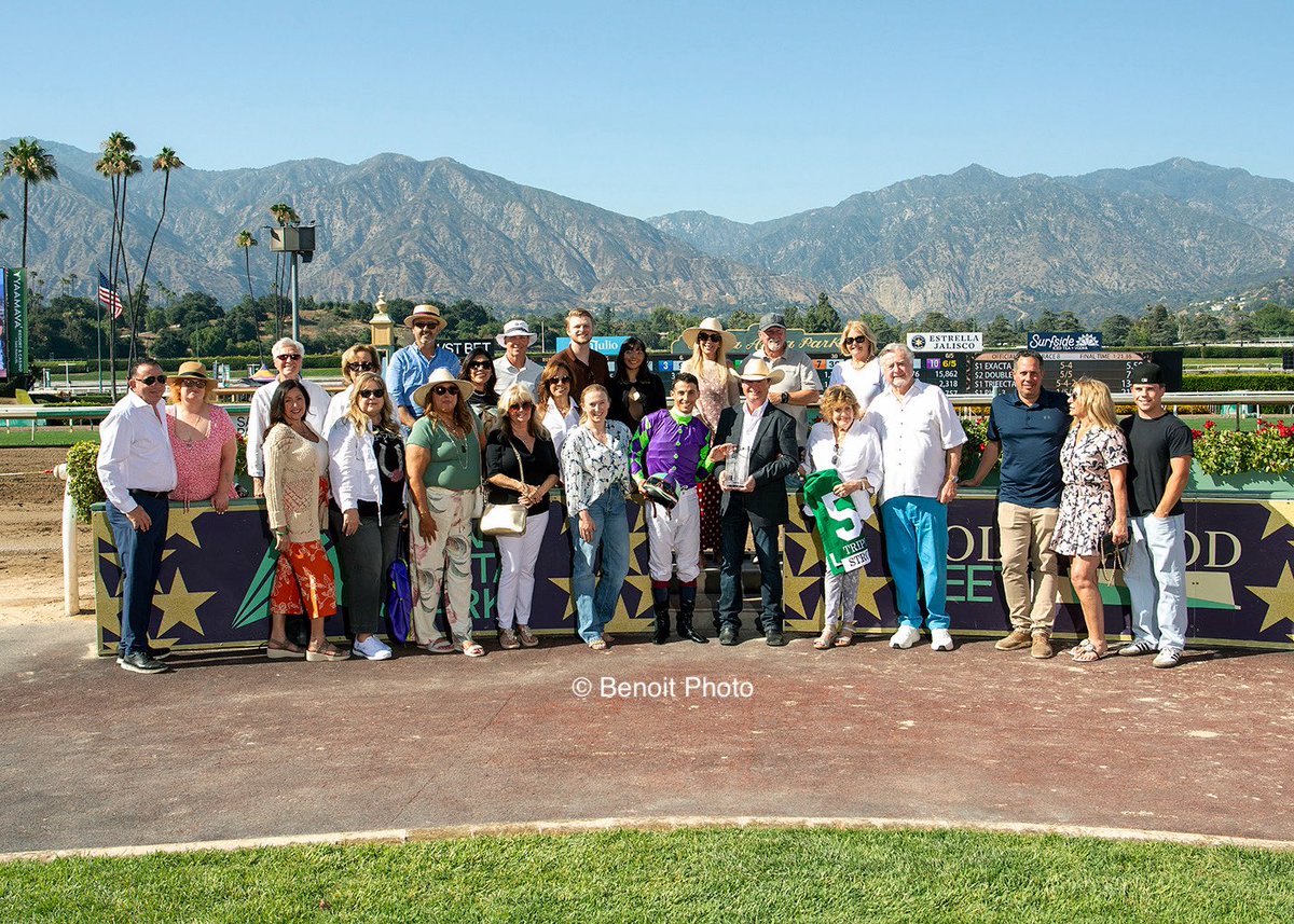 benoitphoto_'s tweet photo. Stronghold and jockey Antonio Fresu win the Grade III, $100,000 Triple Bend takes, Sunday, May 31, 2026 at Santa Anita Park, Arcadia CA.

View all our photos at https://t.co/GRX92DKjLs 

© BENOIT PHOTO https://t.co/D72h1fpfpy