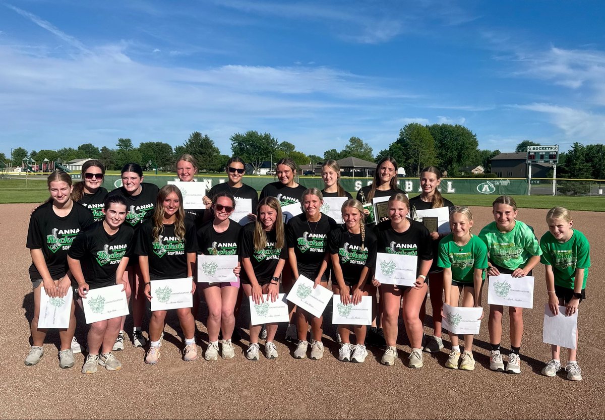 AnnaRocketsSB's tweet photo. Wrapped up an amazing season tonight. Thank you for the memories and an incredible season! 

Congratulations to the following team award recipients for the 2026 season: 

- Best Defensive: Brooklyn Cruse
- Best Offensive: Eden Snow
- Coaches Award: Cece Inman
- MVP: Dana Pleiman https://t.co/tthH9jVOiI