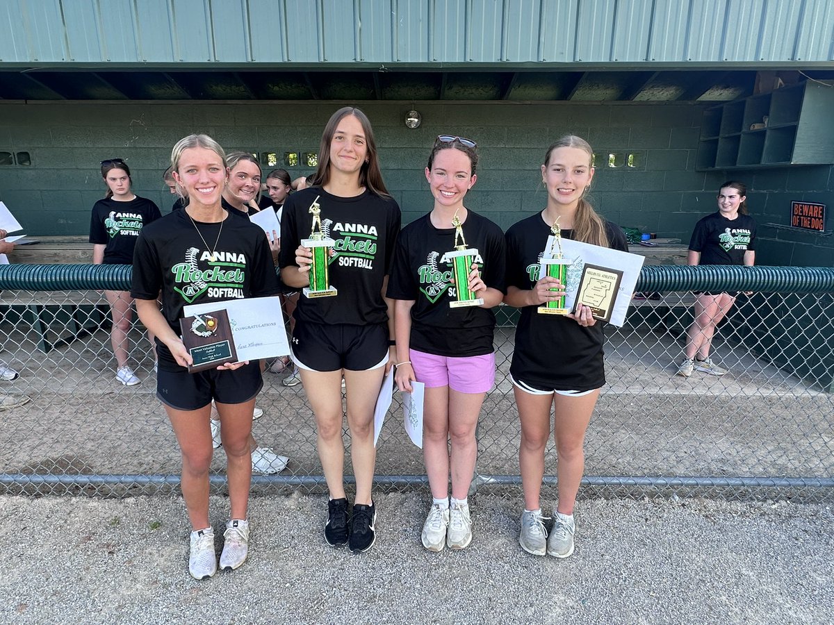 AnnaRocketsSB's tweet photo. Wrapped up an amazing season tonight. Thank you for the memories and an incredible season! 

Congratulations to the following team award recipients for the 2026 season: 

- Best Defensive: Brooklyn Cruse
- Best Offensive: Eden Snow
- Coaches Award: Cece Inman
- MVP: Dana Pleiman https://t.co/tthH9jVOiI