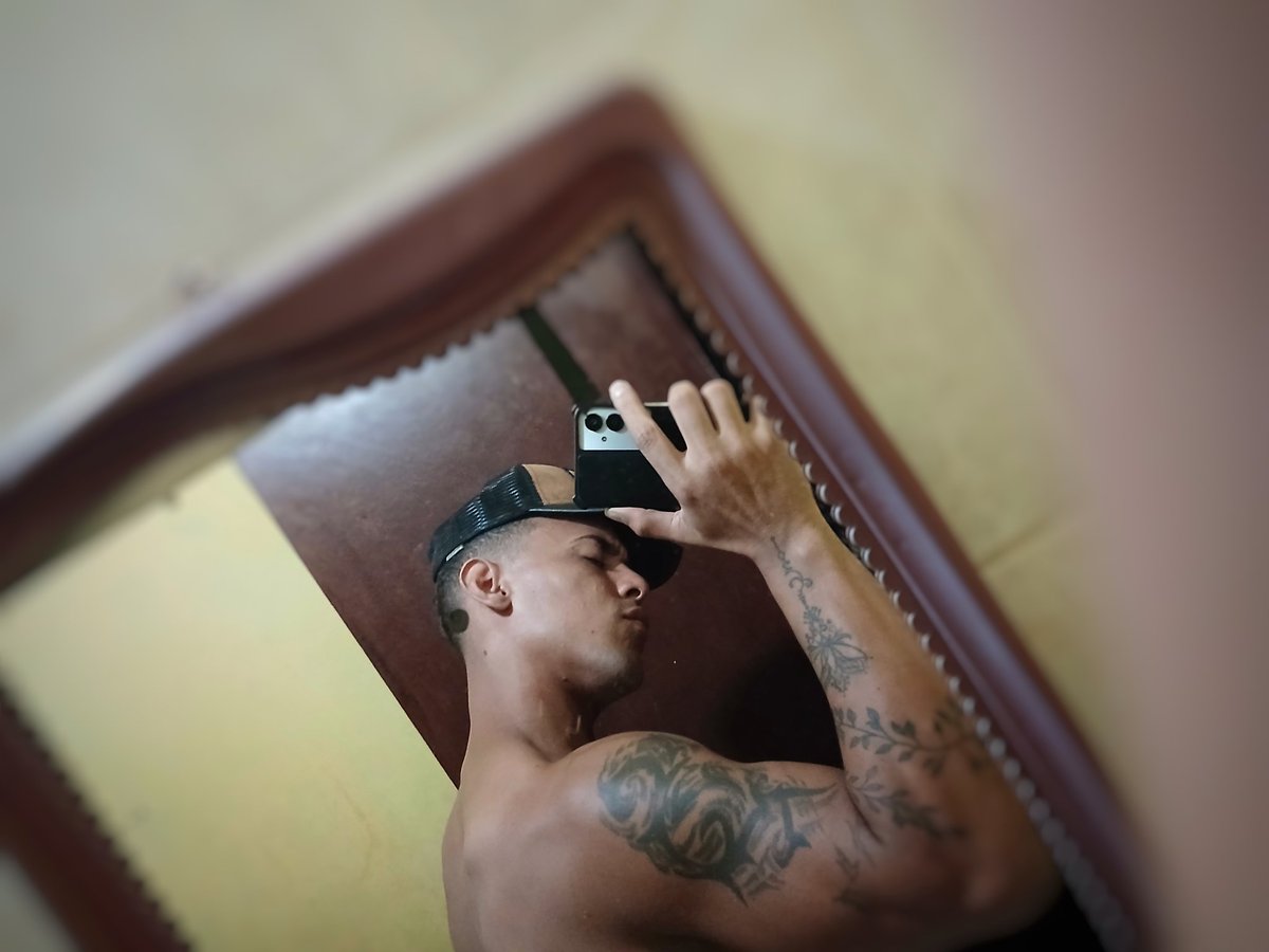 Gabriel6mx's tweet photo. 😎 https://t.co/VfmgzbJkkq