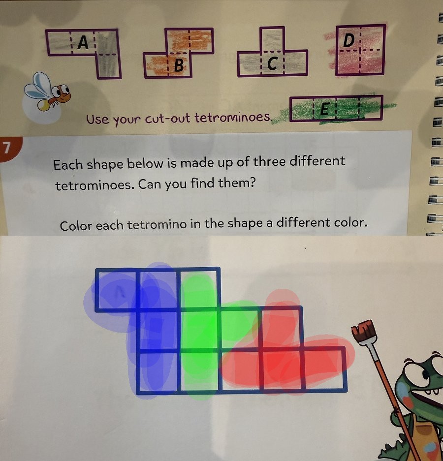 AugustSunProd's tweet photo. @packyM Yeah it really seems like you have to reuse one of them. Each tetromino is a different color though 🤷🏼‍♂️ https://t.co/YRy9nv6Dr6