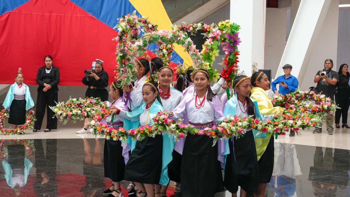 MinTrabajoEc's tweet photo. En los 88 años de cantonización de Rumiñahui, celebramos su historia, el trabajo y el compromiso de quienes impulsan el desarrollo del cantón.

El ministro @haburbano acompañó esta importante conmemoración, reconociendo el esfuerzo y la dedicación de los ciudadanos. https://t.co/lN0NZ8l0vY