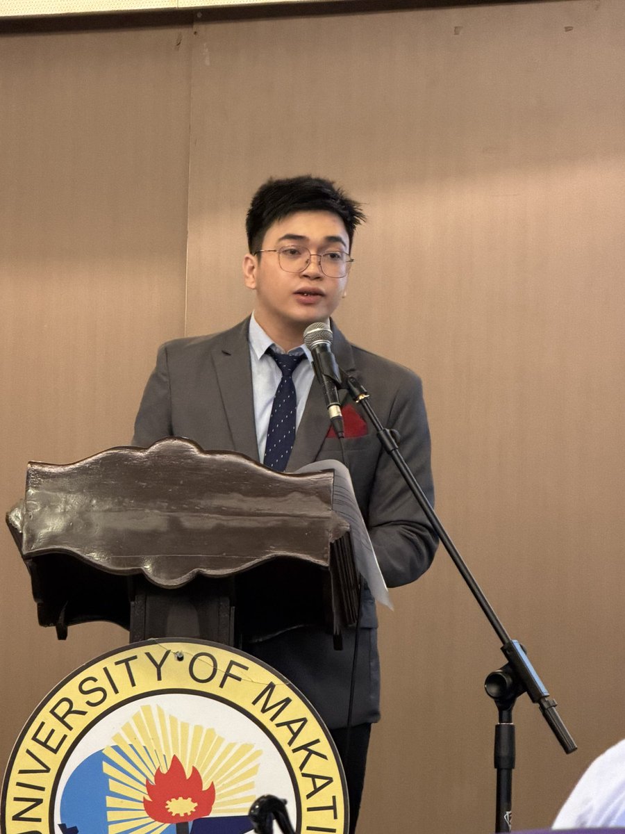edcellss's tweet photo. One step closer to the finish line. 🎓✨
Successfully defended my thesis: 

Beyond the Refugee Definition: Protecting Climate Change–Displaced Persons in Philippine Law.

Thank you to my Thesis Adviser Atty. Yao, my family, friends and especially God🥺🙏🏻 https://t.co/k9uSBdZOYs