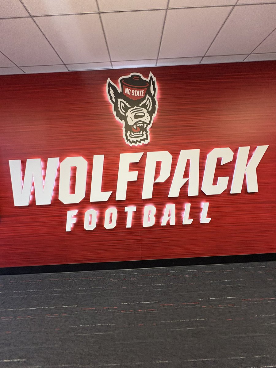 JabraylanPatt's tweet photo. I really enjoyed spinning it @PackFootball.   @StateCoachD @CoachKurtRoper @Shane_Smith9 @NCStateRivals. I will see you again on 6/18.  @FB_CoachFitz @WIHS_Football https://t.co/evgBIBoZ6H