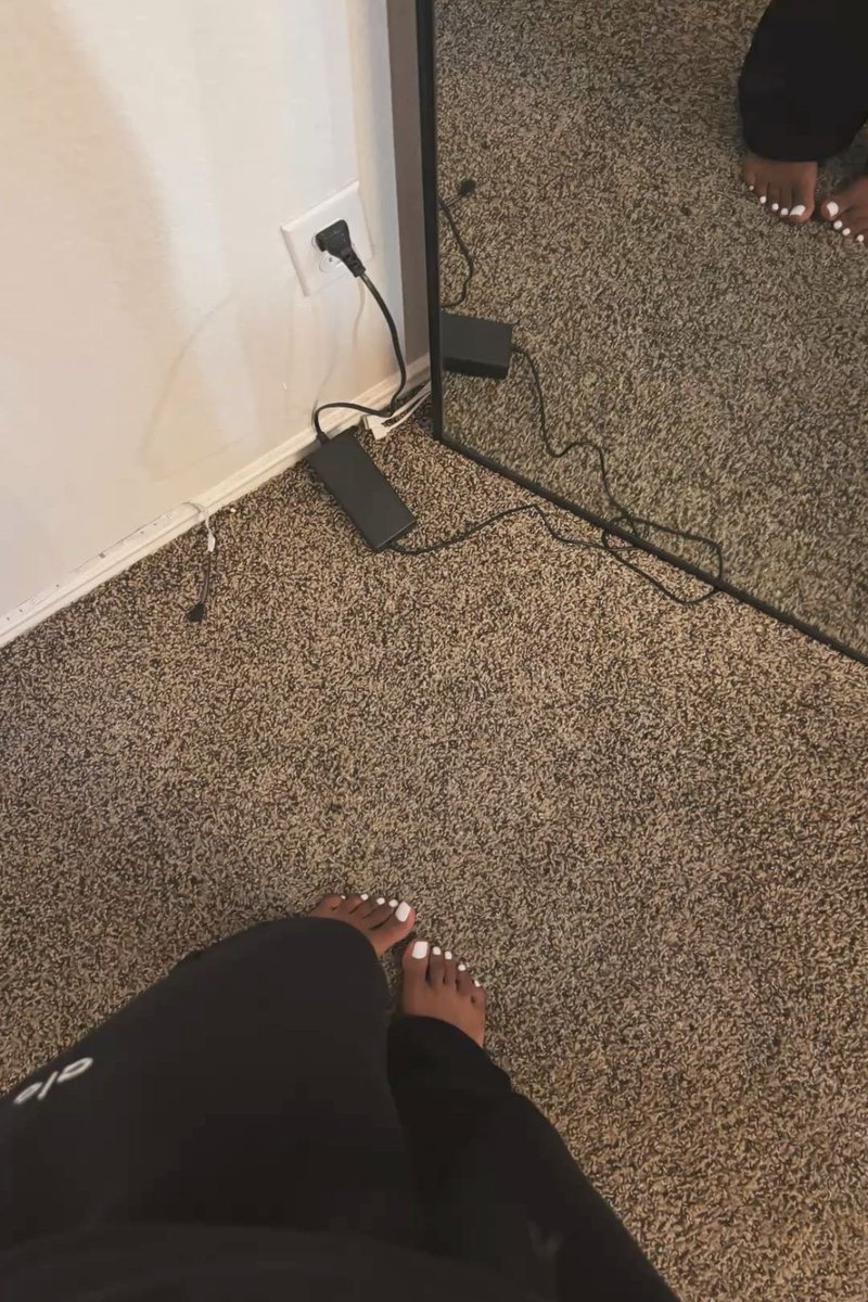2fried2care2's tweet photo. Newest set, white toes for the winn!
what color would you want to see next?
#feetfetısh #piggy https://t.co/etNA6lcdYL