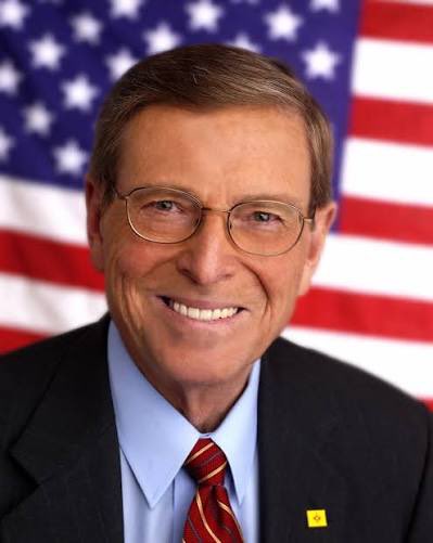 cpeitsch1's tweet photo. @Jerrell2kb @MarcoFoster_ @grahamformaine “I’m Pete Domenici, and I approve this message.” https://t.co/iTafIWnuLj