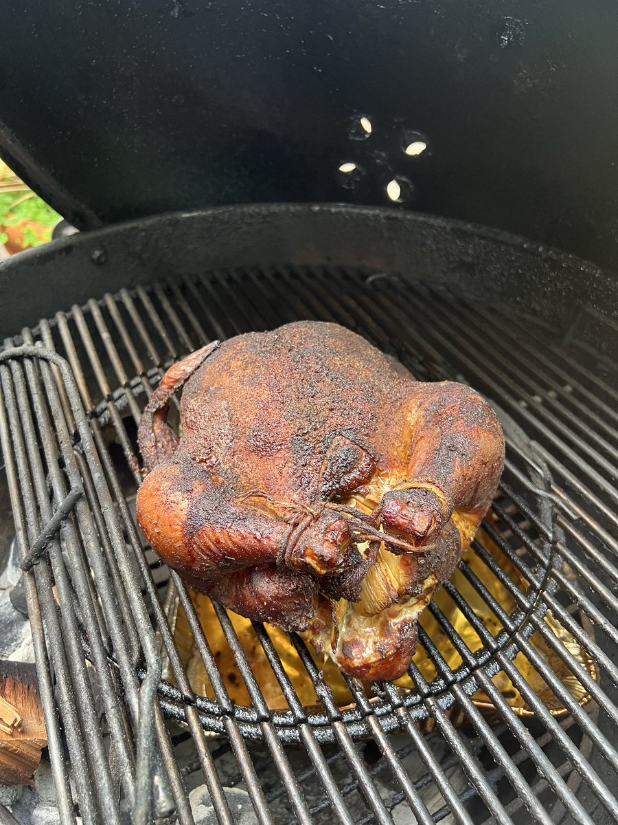 rbraitling's tweet photo. Done, 4 hours, chill down, super juicy https://t.co/hgUQJcyWjN