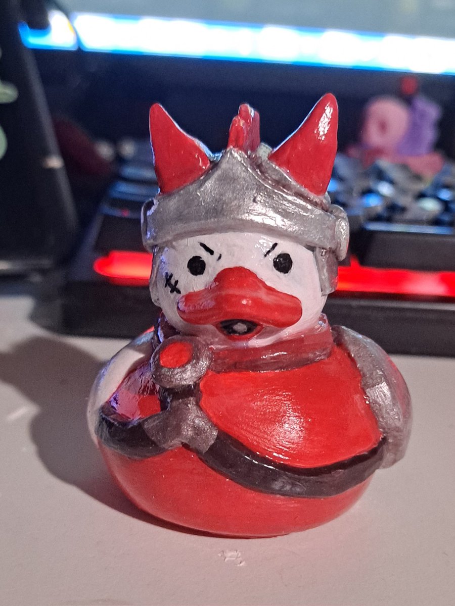 PossiblyDog609's tweet photo. Another custom rubber* duck #phighting https://t.co/cVW5cj41lj