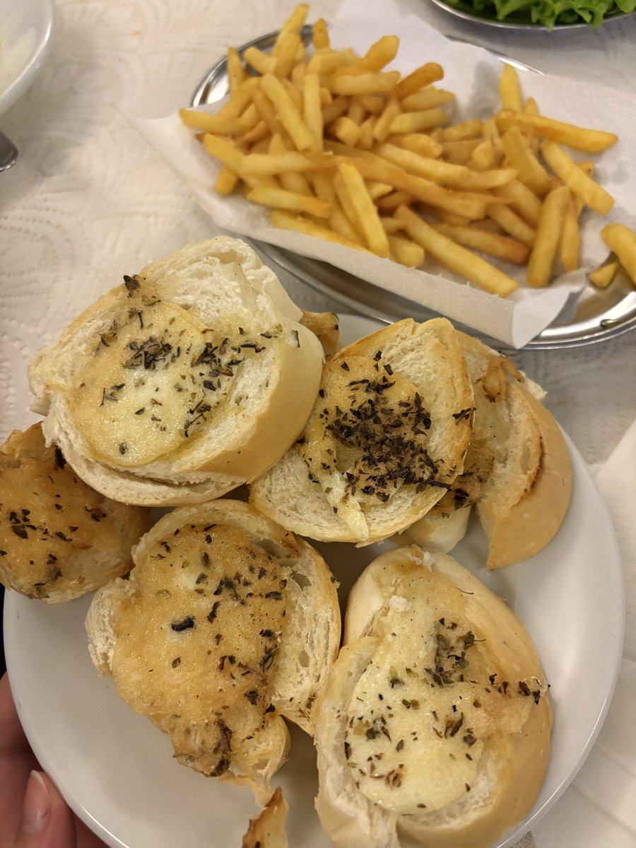 melodiormatic's tweet photo. may favorite meals ✨ https://t.co/fM0CktjLJA