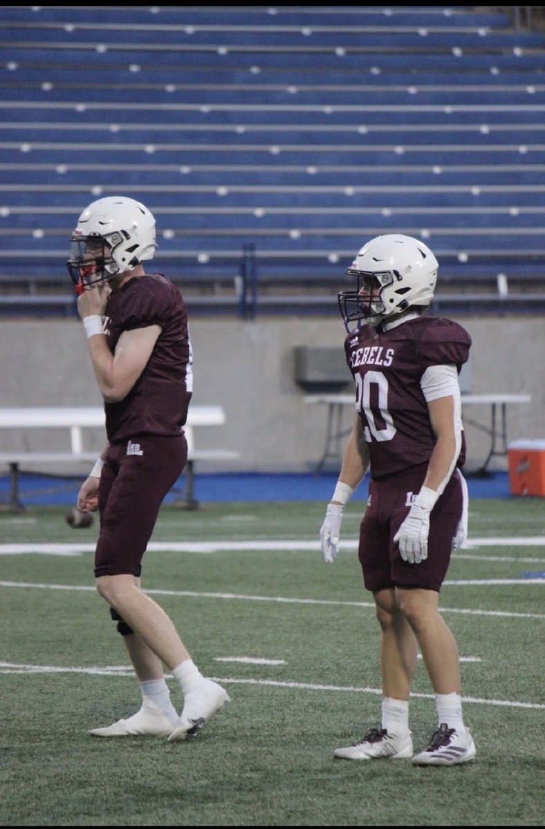 Ryder5Roberts's tweet photo. Gonna miss playing with @WadeStansell!!! Our paths are going different ways, but bonds will never break!!! We’ll be following you!!! @EDucrepinCO29 @Santi_1Cruz @BradenGonz23213 @EastonPayne14 @Bashherrera11 @432_Elijah @JacksonBledsoe_ @CoachWilke7 @Chisumw11 @Hartman3Clint https://t.co/cLAk2t1131