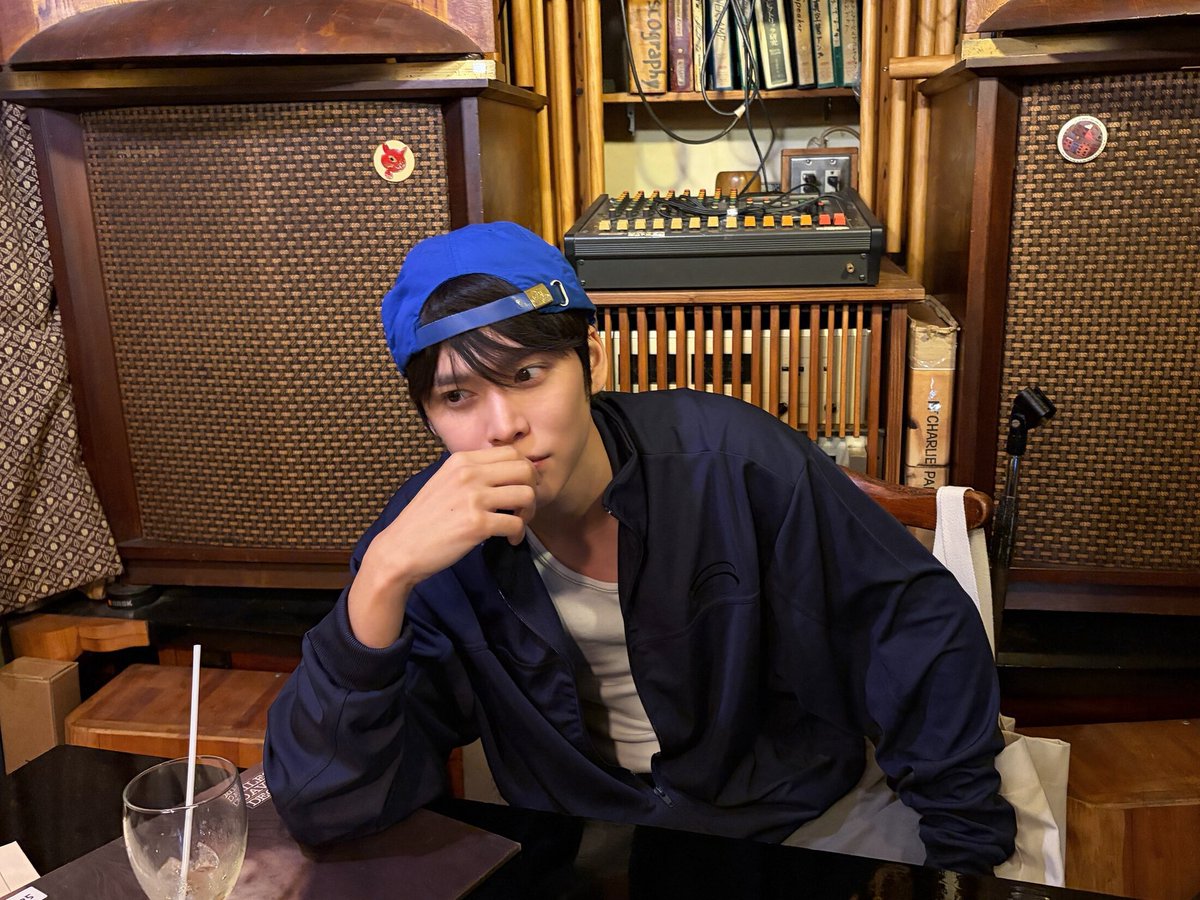 talkzelgam's tweet photo. 진심 송은석과 사귈수 없어서 괴로움 https://t.co/Bkv5cMoQyY